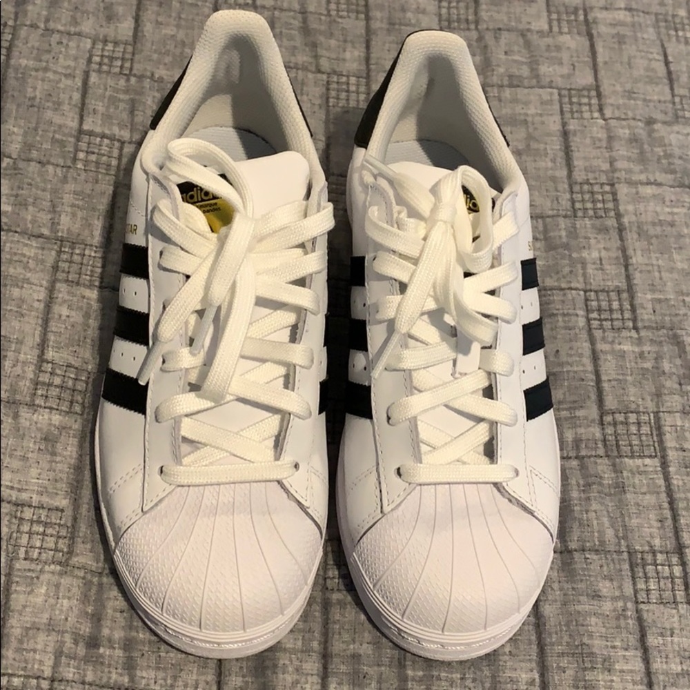 Superstar J adidas
